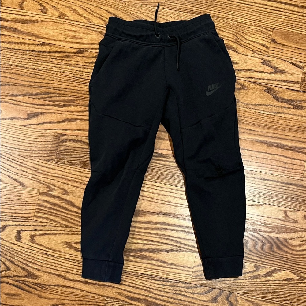 Nike Tech Kids Black Sweatpants